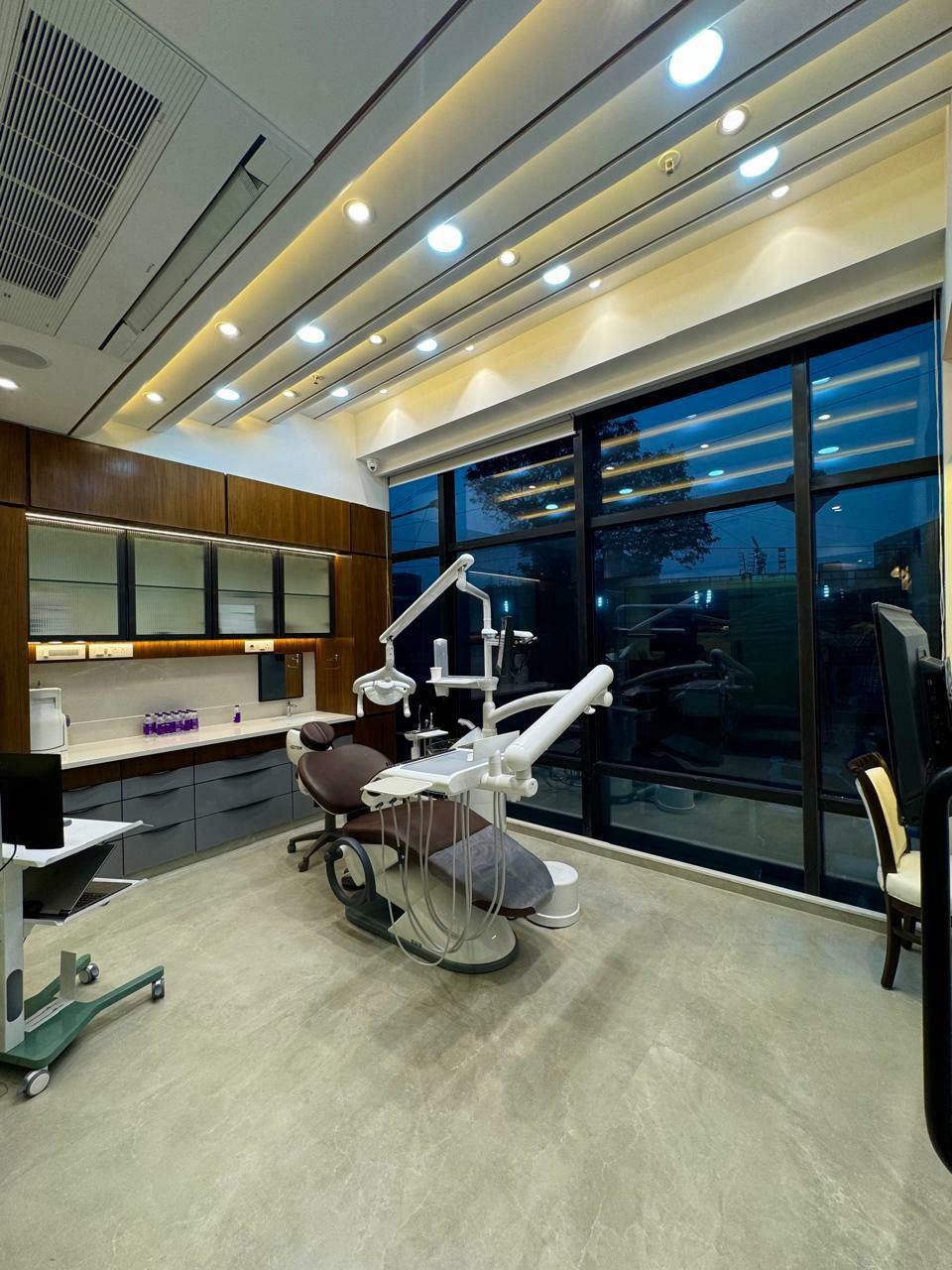 Dr. Gauri's Dental Speciality Clinic Andheri West Mumbai