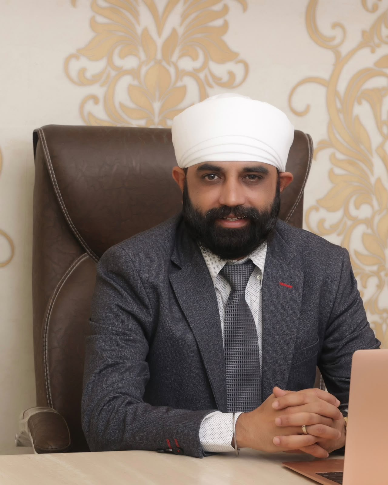 Dr Grover's Dental And Implant Centre