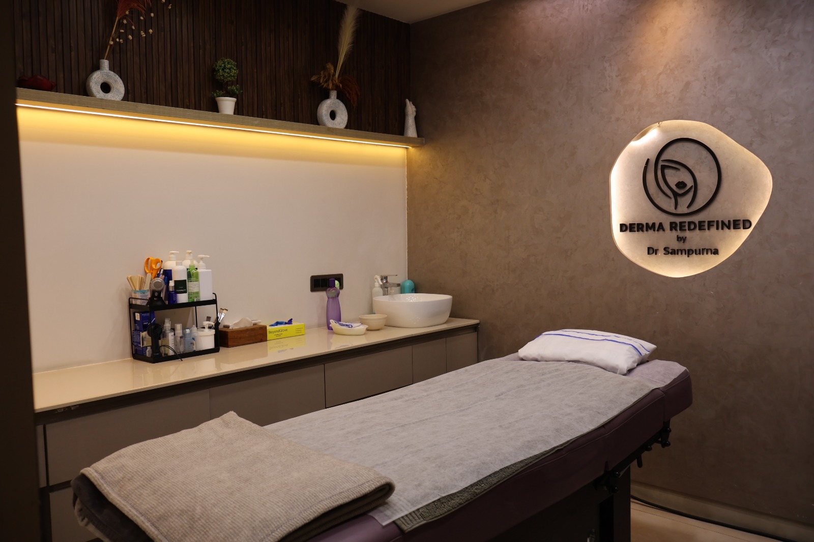 Derma Redefined Ramprastha Colony Ghaziabad