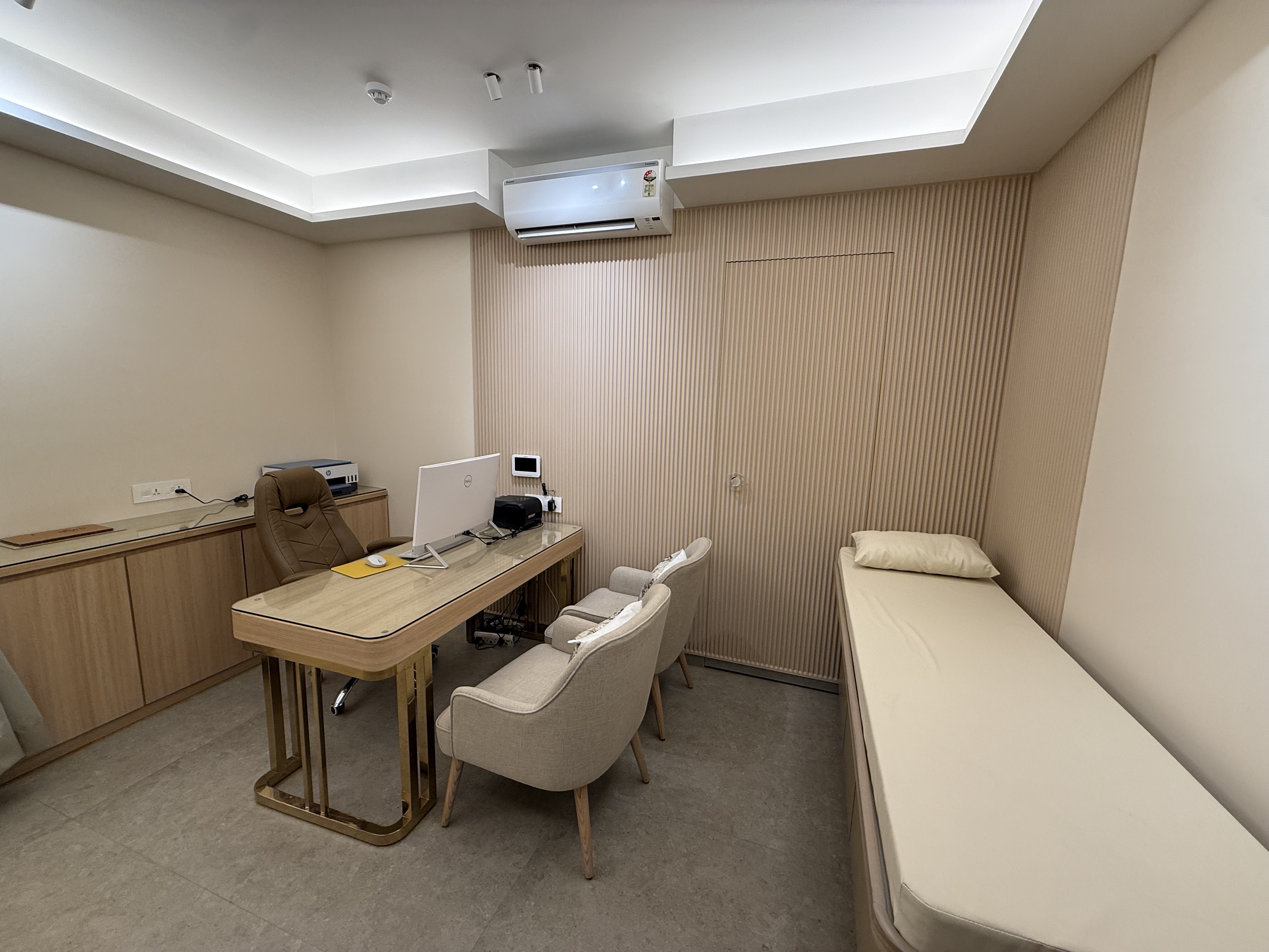 Dr. Dikshit's Clinic Vileparle East Mumbai