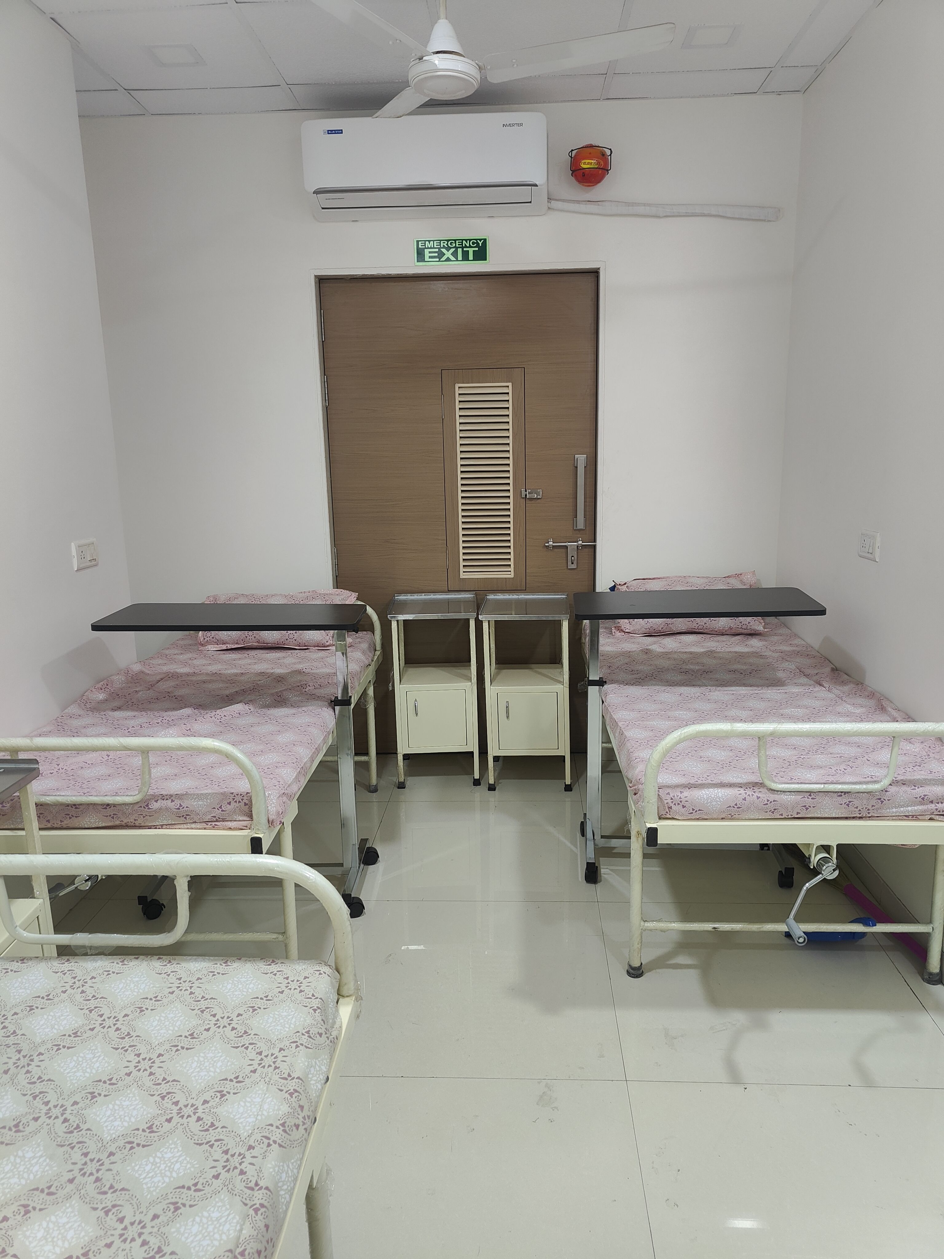 Nayan Sparsh Eye and Maternity Vasai West Mumbai